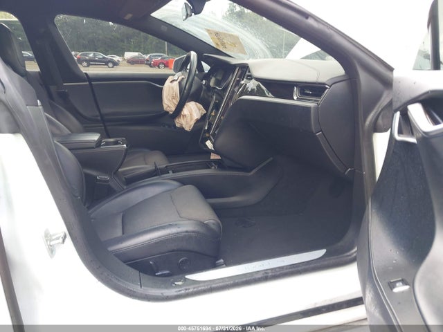 Продаж на аукціоні авто 2018 Tesla Model S 100d/75d/p100d, vin: 5YJSA1E2XJF296718, номер лоту: 45751694
