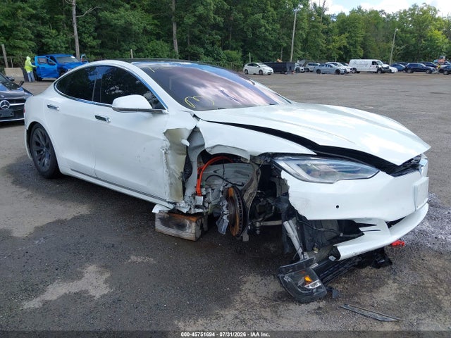 Продаж на аукціоні авто 2018 Tesla Model S 100d/75d/p100d, vin: 5YJSA1E2XJF296718, номер лоту: 45751694