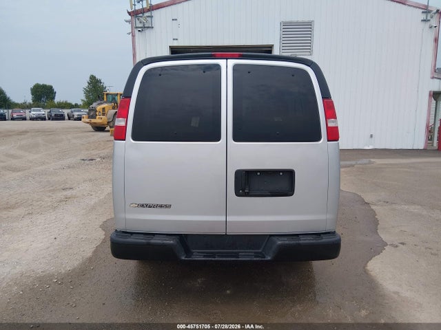45751705 :رقم المزاد ، 1GAZGNFP8M1154405 vin ، 2021 Chevrolet Express Passenger Rwd 3500 Extended Wheelbase Ls مزاد بيع