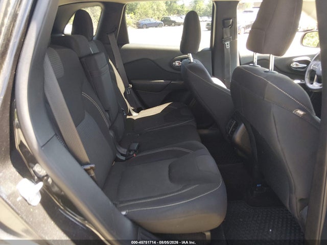 Продажа на аукционе авто 2015 Jeep Cherokee Latitude, vin: 1C4PJMCB2FW512672, номер лота: 45751714