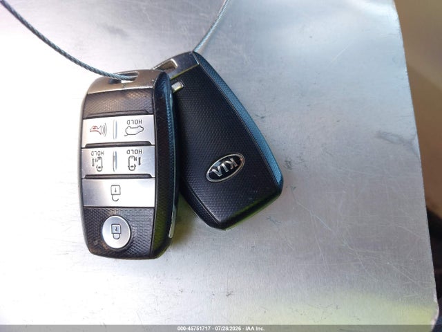 KIA Sedona Sx 2016 KNDMC5C12G6143548 Image 11