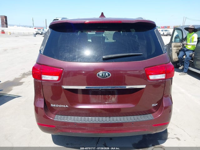 45751717 :رقم المزاد ، KNDMC5C12G6143548 vin ، 2016 Kia Sedona Sx مزاد بيع