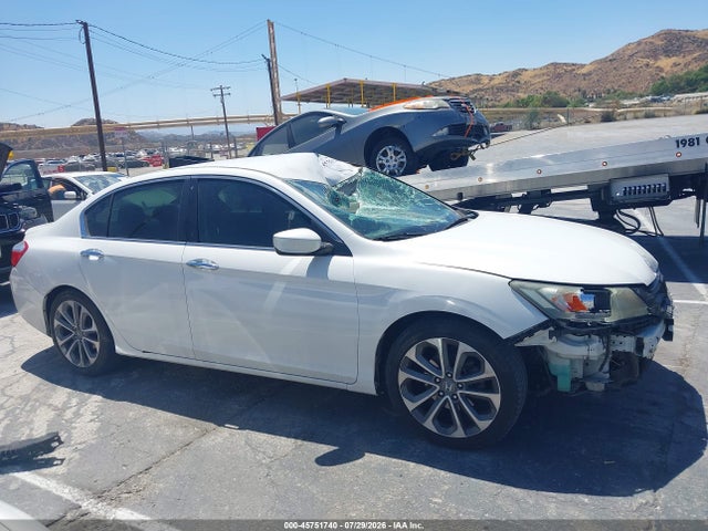 2014 Honda Accord Sport მანქანა იყიდება აუქციონზე, vin: 1HGCR2F57EA225357, აუქციონის ნომერი: 45751740