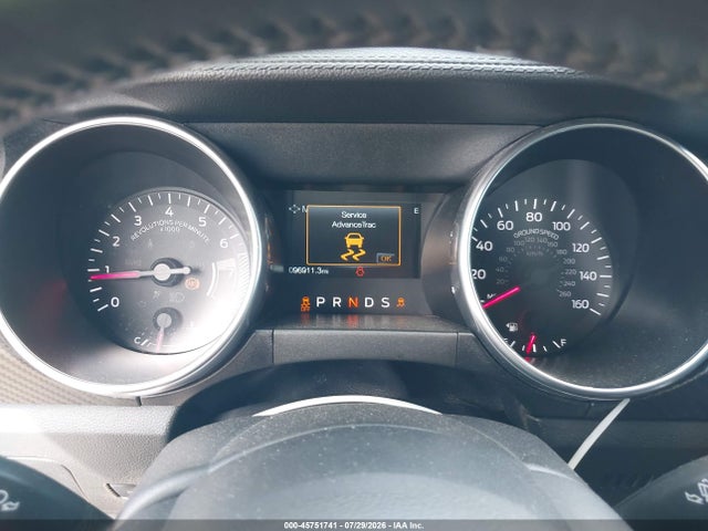 2018 Ford Mustang Ecoboost მანქანა იყიდება აუქციონზე, vin: 1FA6P8TH6J5117033, აუქციონის ნომერი: 45751741