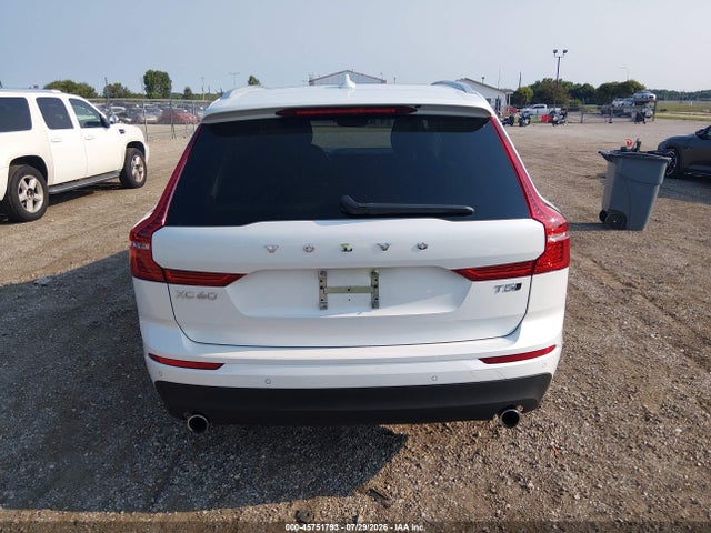 Aukcja sprzedaży 2021 Volvo Xc60 T5 Momentum, vin: YV4102RK8M1695040, numer aukcji: 45751793