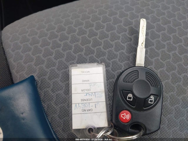1FMCU9GD1JUD08900 Ford ESCAPE SE