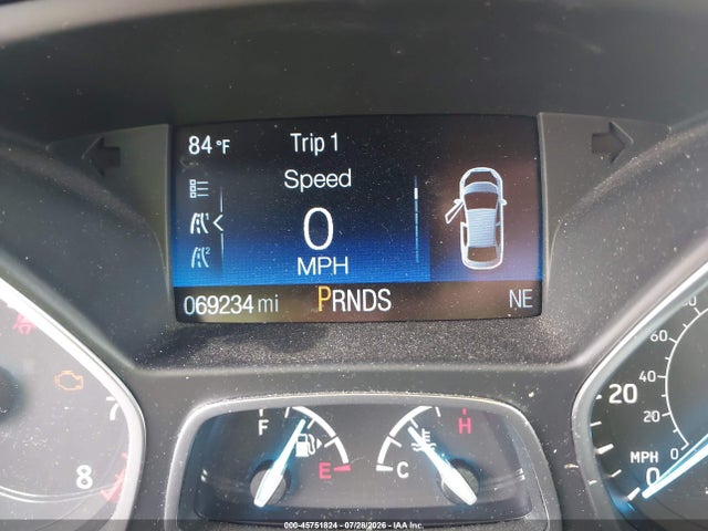 1FMCU9GD1JUD08900 Ford ESCAPE SE