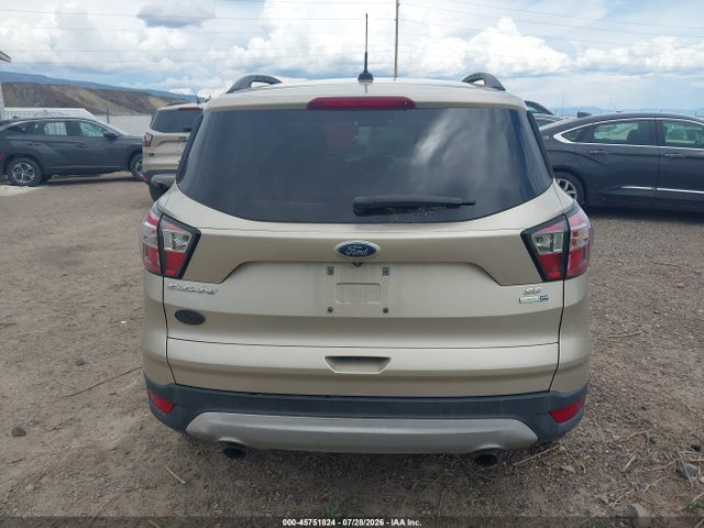 1FMCU9GD1JUD08900 Ford ESCAPE SE