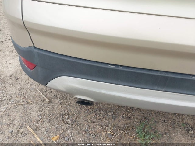 1FMCU9GD1JUD08900 Ford ESCAPE SE