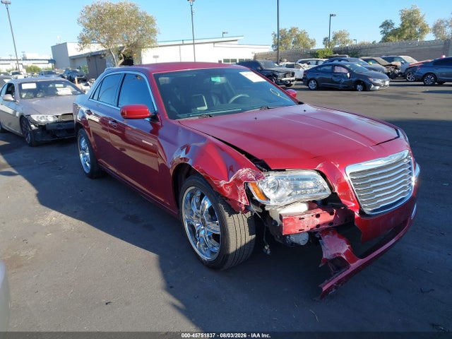 Продажа на аукционе авто 2014 Chrysler 300, vin: 2C3CCAAGXEH272682, номер лота: 45751837