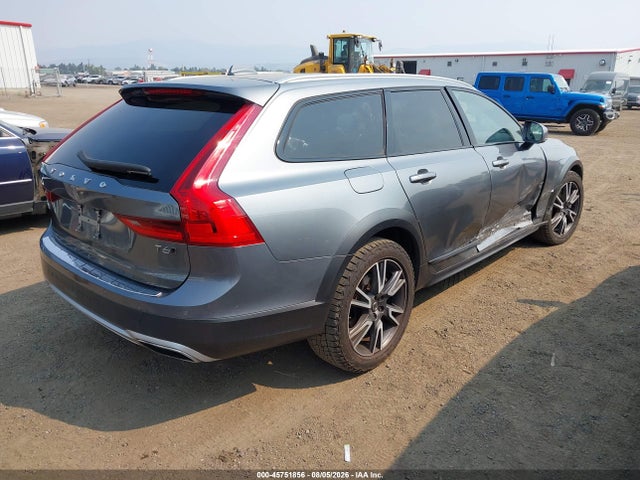 YV4A22NL5H1001659 Volvo V90 Cross Country T6