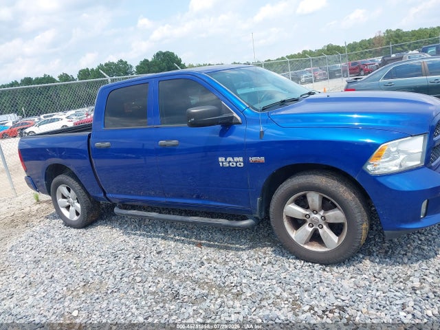45751858 :رقم المزاد ، 3C6RR6KT9GG142626 vin ، 2016 Ram 1500 Express مزاد بيع
