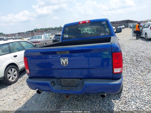 45751858 :رقم المزاد ، 3C6RR6KT9GG142626 vin ، 2016 Ram 1500 Express مزاد بيع