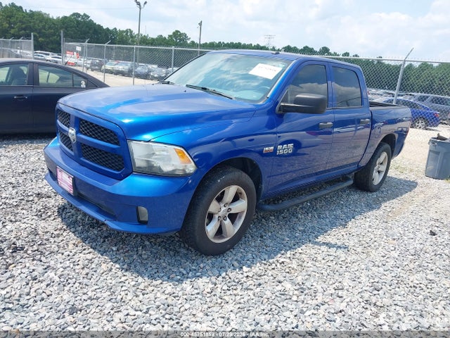 45751858 :رقم المزاد ، 3C6RR6KT9GG142626 vin ، 2016 Ram 1500 Express مزاد بيع
