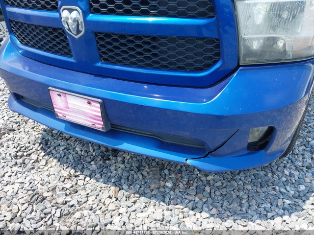 45751858 :رقم المزاد ، 3C6RR6KT9GG142626 vin ، 2016 Ram 1500 Express مزاد بيع