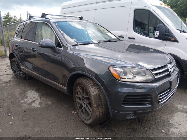 Продаж на аукціоні авто 2014 Volkswagen Touareg 3.6l Sport, vin: WVGEF9BP6ED007775, номер лоту: 45751868
