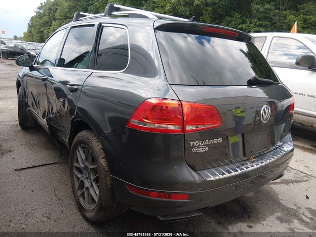 Продажа на аукционе авто 2014 Volkswagen Touareg 3.6l Sport, vin: WVGEF9BP6ED007775, номер лота: 45751868
