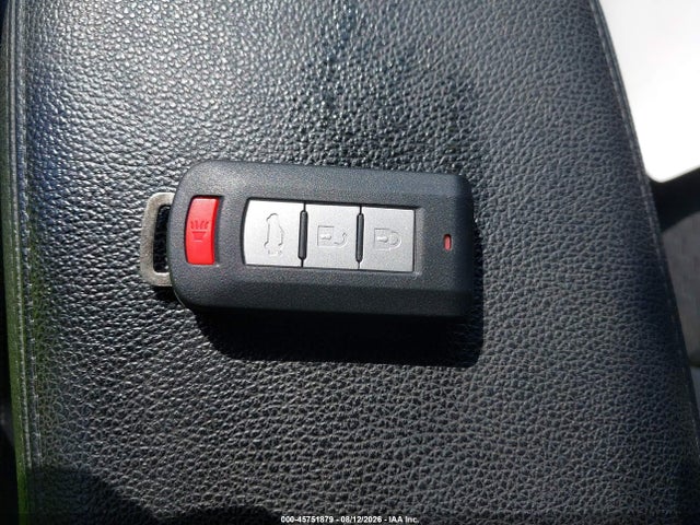 Продажа на аукционе авто 2015 Mitsubishi Outlander Se, vin: JA4AZ3A39FZ005880, номер лота: 45751879