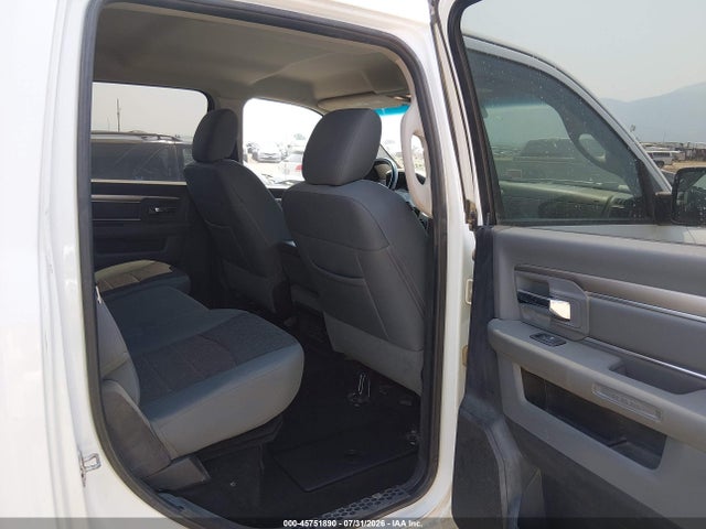 3C6RR7LT7GG182126 RAM 1500 Big Horn