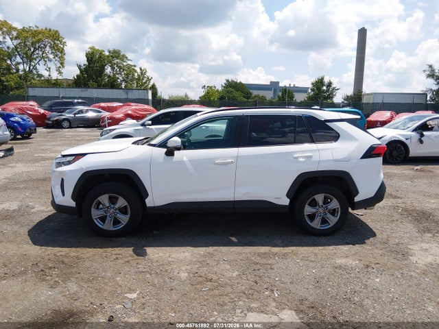 4T3RWRFV1SU180391 Toyota Rav4 Hybrid Xle