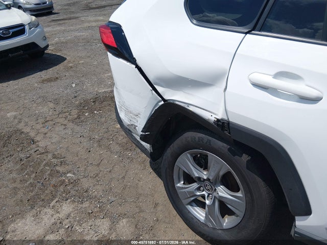 4T3RWRFV1SU180391 Toyota Rav4 Hybrid Xle