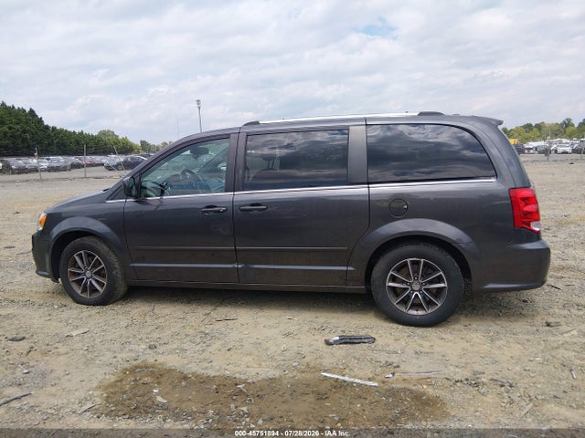 Продажа на аукционе авто 2017 Dodge Grand Caravan Sxt, vin: 2C4RDGCGXHR842455, номер лота: 45751894