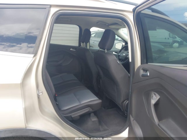 1FMCU9GD9JUD08899 Ford ESCAPE SE