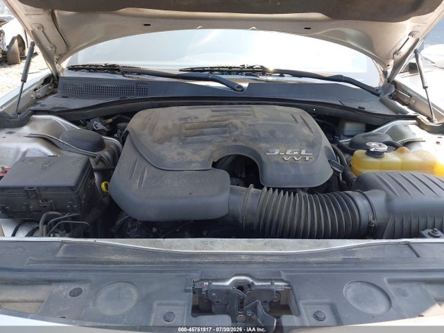 45751917 :رقم المزاد ، 2C3CA5CG9BH614063 vin ، 2011 Chrysler 300 Limited مزاد بيع