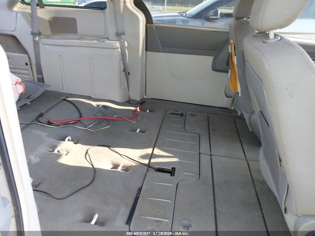 45751927 :رقم المزاد ، 2A8HR44H68R671067 vin ، 2008 Chrysler Town & Country Lx مزاد بيع