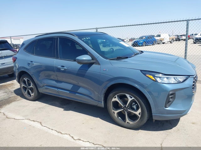 2023 Ford Escape St-line Select მანქანა იყიდება აუქციონზე, vin: 1FMCU9NA4PUB36590, აუქციონის ნომერი: 45752017