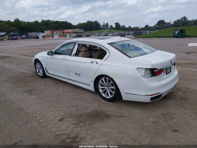 Продаж на аукціоні авто 2017 Bmw 740i, vin: WBA7E2C50HG740411, номер лоту: 45752029