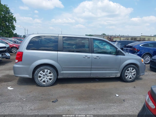 45752070 :رقم المزاد ، 2C4RDGBG3FR614408 vin ، 2015 Dodge Grand Caravan Se مزاد بيع