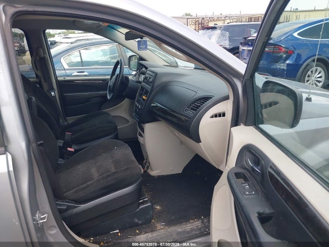 45752070 :رقم المزاد ، 2C4RDGBG3FR614408 vin ، 2015 Dodge Grand Caravan Se مزاد بيع