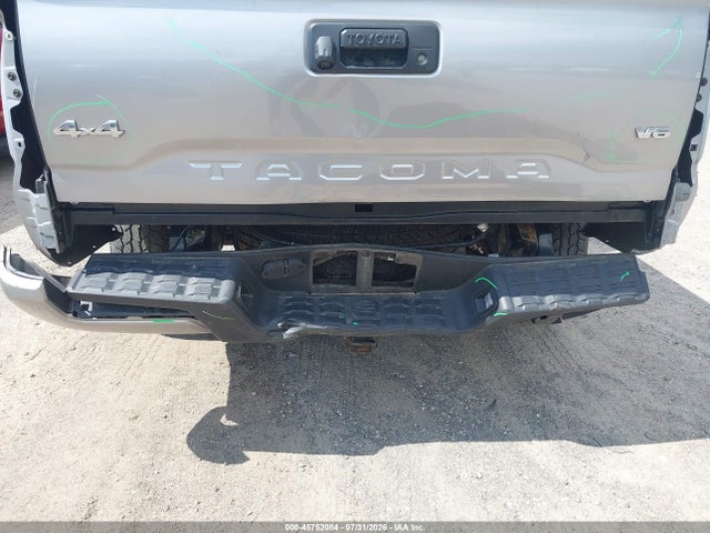 3TMCZ5AN5MM380305 Toyota Tacoma Sr V6