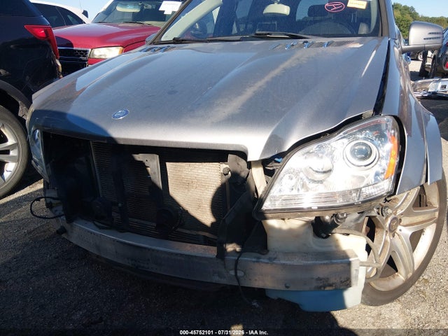 2012 Mercedes-benz Gl 550 4matic მანქანა იყიდება აუქციონზე, vin: 4JGBF8GE6CA778045, აუქციონის ნომერი: 45752101