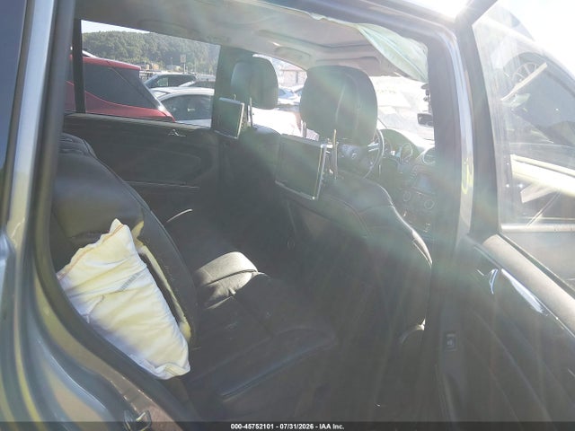 2012 Mercedes-benz Gl 550 4matic მანქანა იყიდება აუქციონზე, vin: 4JGBF8GE6CA778045, აუქციონის ნომერი: 45752101