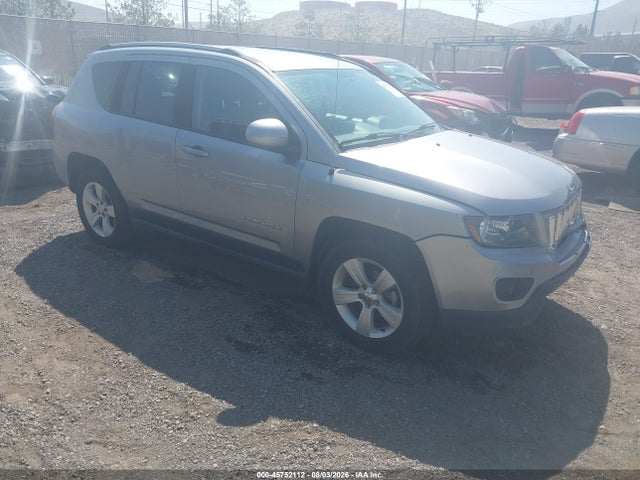 Jeep Compass Latitude 2016 1C4NJDEB6GD780948 main image