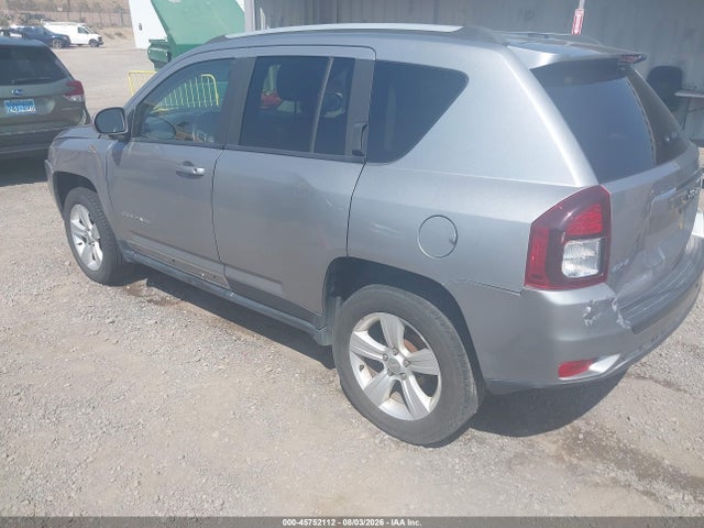 Jeep Compass Latitude 2016 1C4NJDEB6GD780948 Image 3