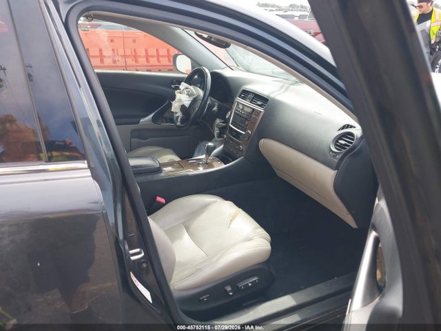 45752115 :رقم المزاد ، JTHBF5C20A2098761 vin ، 2010 Lexus Is 250 مزاد بيع