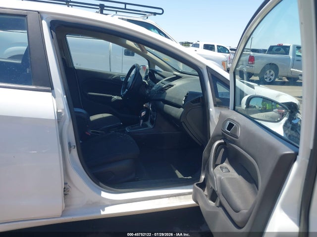 Ford FIESTA SE 2015 3FADP4EJ1FM205392 Image 5