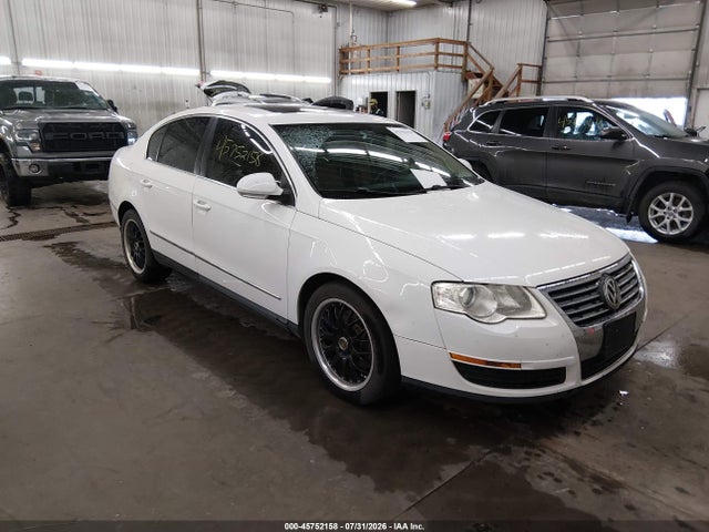 Продажа на аукционе авто 2008 Volkswagen Passat Komfort, vin: WVWAK93CX8E077210, номер лота: 45752158