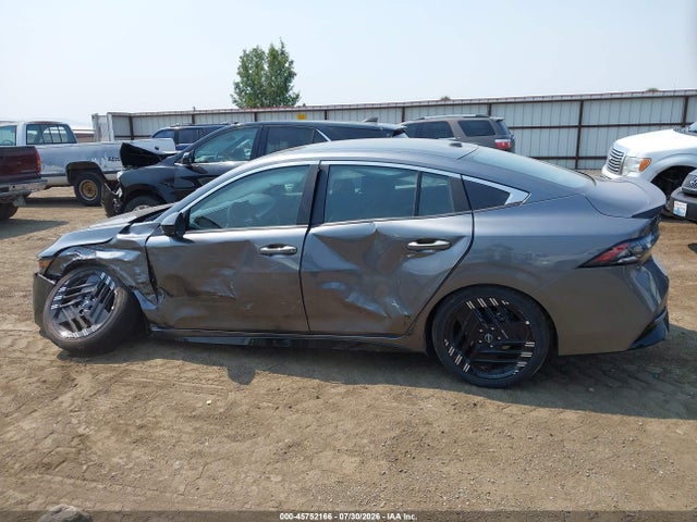 Nissan SENTRA SR 2026 3N1AB9DV2TY280025 Image 14