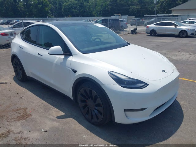 2022 Tesla Model Y Performance Dual Motor All-wheel Drive მანქანა იყიდება აუქციონზე, vin: 7SAYGDEF5NF537090, აუქციონის ნომერი: 45752177