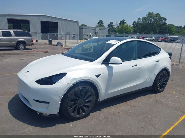 2022 Tesla Model Y Performance Dual Motor All-wheel Drive მანქანა იყიდება აუქციონზე, vin: 7SAYGDEF5NF537090, აუქციონის ნომერი: 45752177