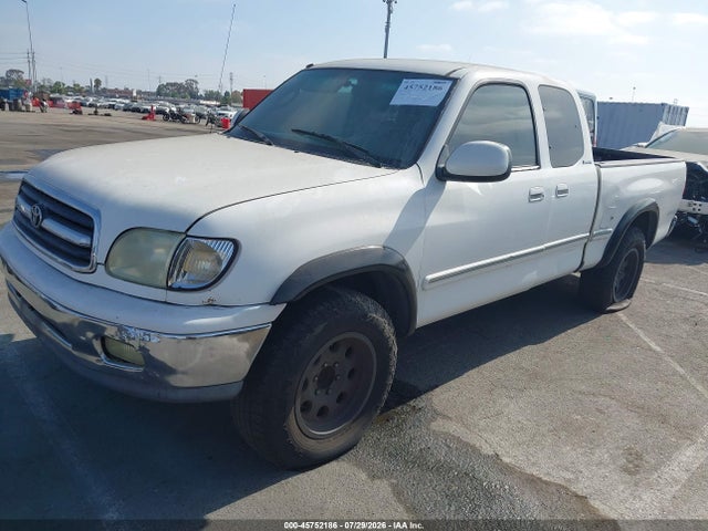 45752186 :رقم المزاد ، 5TBRT381X2S288051 vin ، 2002 Toyota Tundra Ltd V8 مزاد بيع