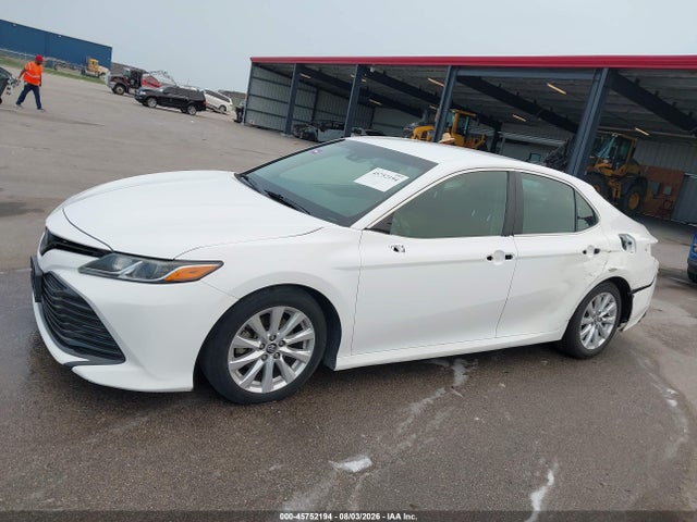 Toyota CAMRY LE 2018 4T1B11HK2JU603474 Image 15