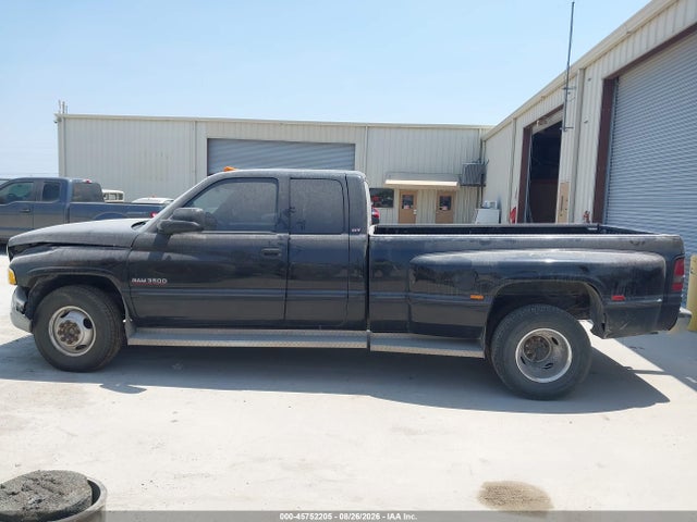 1998 Dodge Ram 3500 St მანქანა იყიდება აუქციონზე, vin: 1B7MC3360WJ173465, აუქციონის ნომერი: 45752205