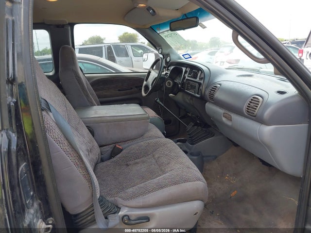1998 Dodge Ram 3500 St მანქანა იყიდება აუქციონზე, vin: 1B7MC3360WJ173465, აუქციონის ნომერი: 45752205