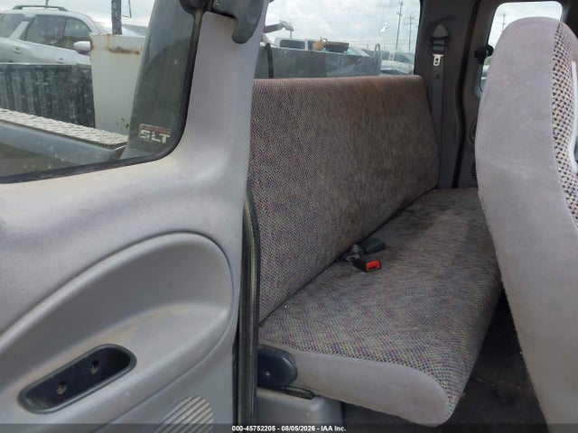 1998 Dodge Ram 3500 St მანქანა იყიდება აუქციონზე, vin: 1B7MC3360WJ173465, აუქციონის ნომერი: 45752205