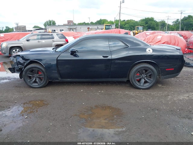 Продаж на аукціоні авто 2016 Dodge Challenger Sxt, vin: 2C3CDZAGXGH274995, номер лоту: 45752209
